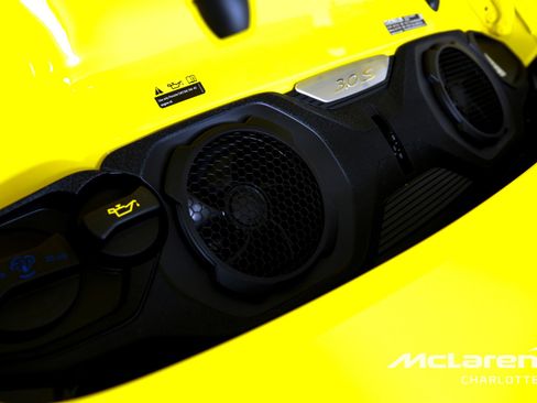 Used 2022 Porsche 911 Carrera 4S w/ Premium Package image 25