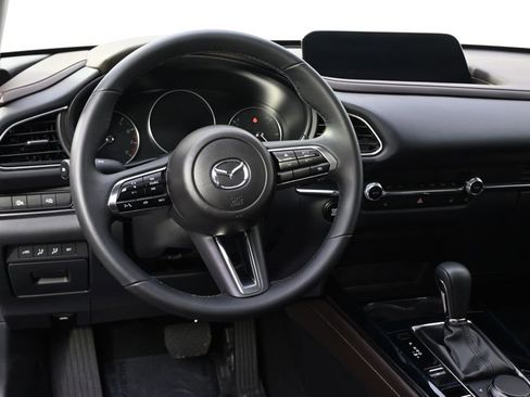 Certified 2025 MAZDA CX-30 AWD 2.5 S w/ Premium Package image 12