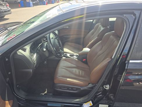 Used 2019 Acura ILX FWD image 3