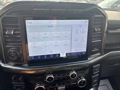 Used 2022 Ford F150 XLT w/ Equipment Group 302A High image 26