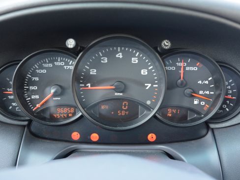 Used 1999 Porsche 911 GT3 RS image 16