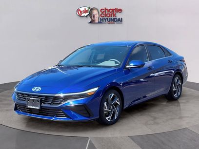 Certified 2024 Hyundai Elantra SEL w/ Convenience Package