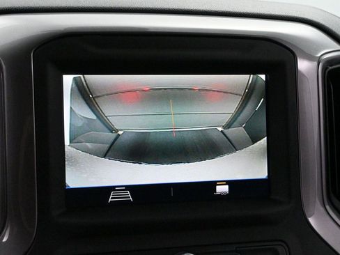 Used 2022 Chevrolet Silverado 1500 Custom w/ Safety Confidence Package RWD image 20