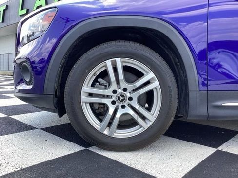 Used 2021 Mercedes-Benz GLB 250 4MATIC image 11