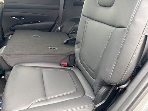 Used 2026 Hyundai Tucson Limited AWD/4WD image 12