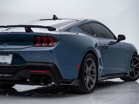 Used 2025 Ford Mustang Dark Horse image 10