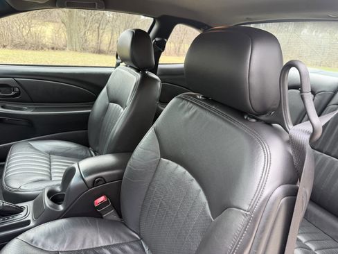 Used 2001 Chevrolet Monte Carlo LS w/ Preferred Equipment Group 1 image 10