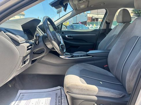 Used 2020 Hyundai Sonata SEL w/ Convenience Package FWD image 11