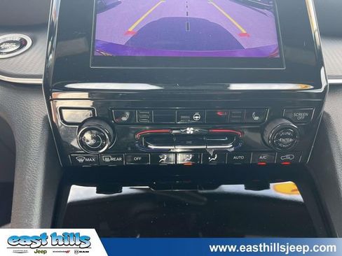 Certified 2025 Jeep Grand Cherokee L Altitude AWD/4WD image 30