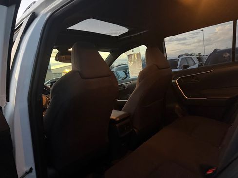 Used 2021 Toyota RAV4 SE w/ Weather & Moonroof Package AWD/4WD image 6