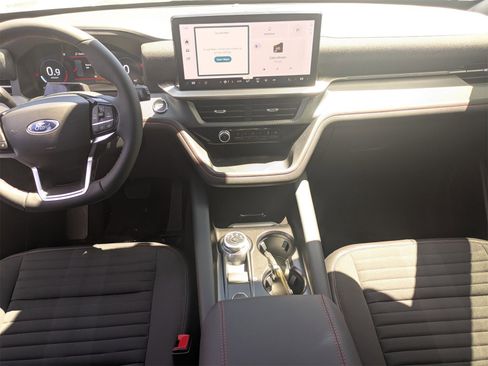 New 2025 Ford Explorer ST-Line image 17