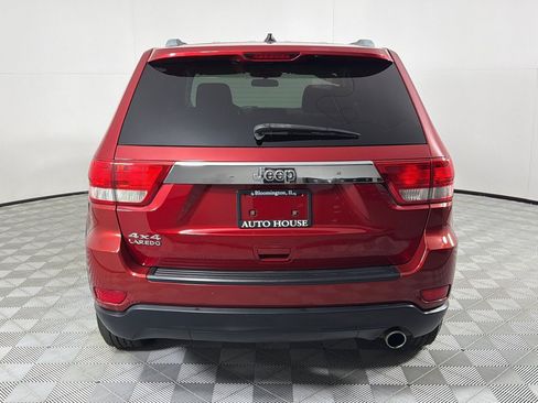 Used 2011 Jeep Grand Cherokee Laredo w/ Mopar Chrome Edition Group AWD/4WD image 6