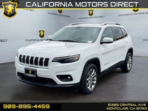 Used 2019 Jeep Cherokee Latitude Plus w/ Cold Weather Group FWD image 1