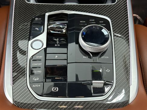 Used 2023 BMW X7 M60i w/ Executive Package AWD/4WD image 18