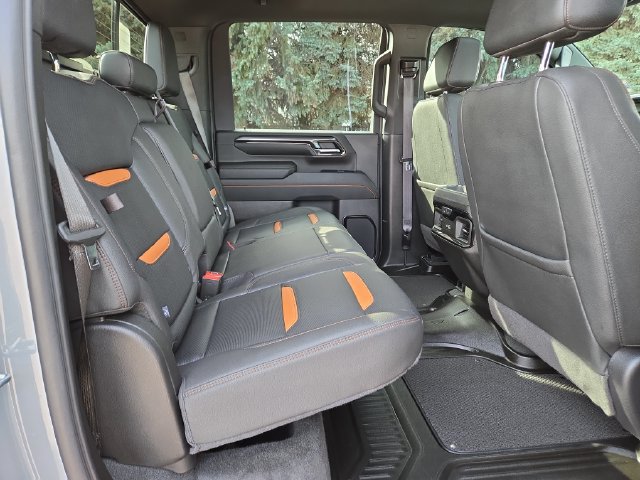 Used 2024 GMC Sierra 2500 AT4 w/ AT4 Premium Plus Package AWD/4WD image 38