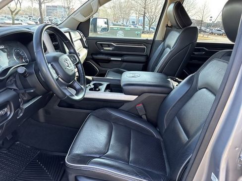 Used 2020 RAM 1500 Laramie image 16