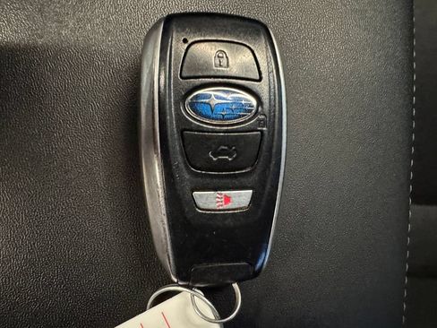 Used 2018 Subaru Legacy 2.5i Limited AWD/4WD image 17