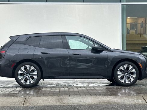 New 2026 BMW iX xDrive60 w/ Premium Package AWD/4WD image 2