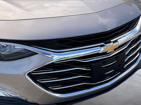 Used 2022 Chevrolet Malibu LT FWD image 35