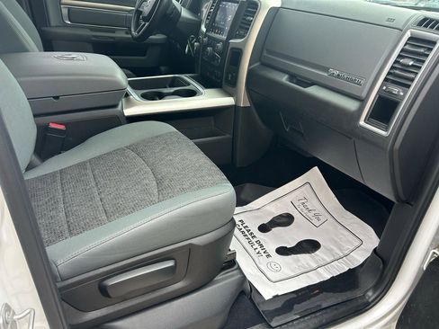 Used 2019 RAM 1500 Big Horn image 14