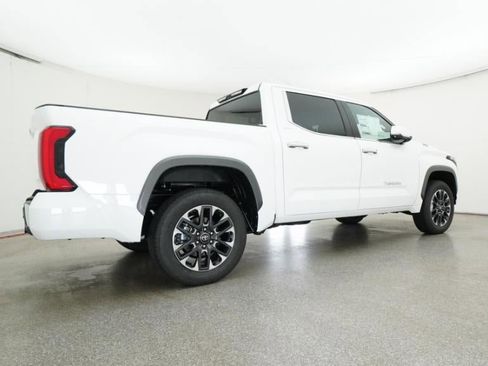 New 2026 Toyota Tundra Limited AWD/4WD image 25