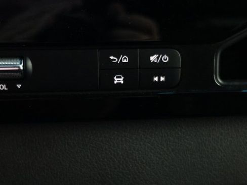 Used 2025 Mercedes-Benz Sprinter 2500 image 78