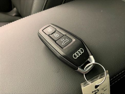 New 2025 Audi Q5 Premium image 31