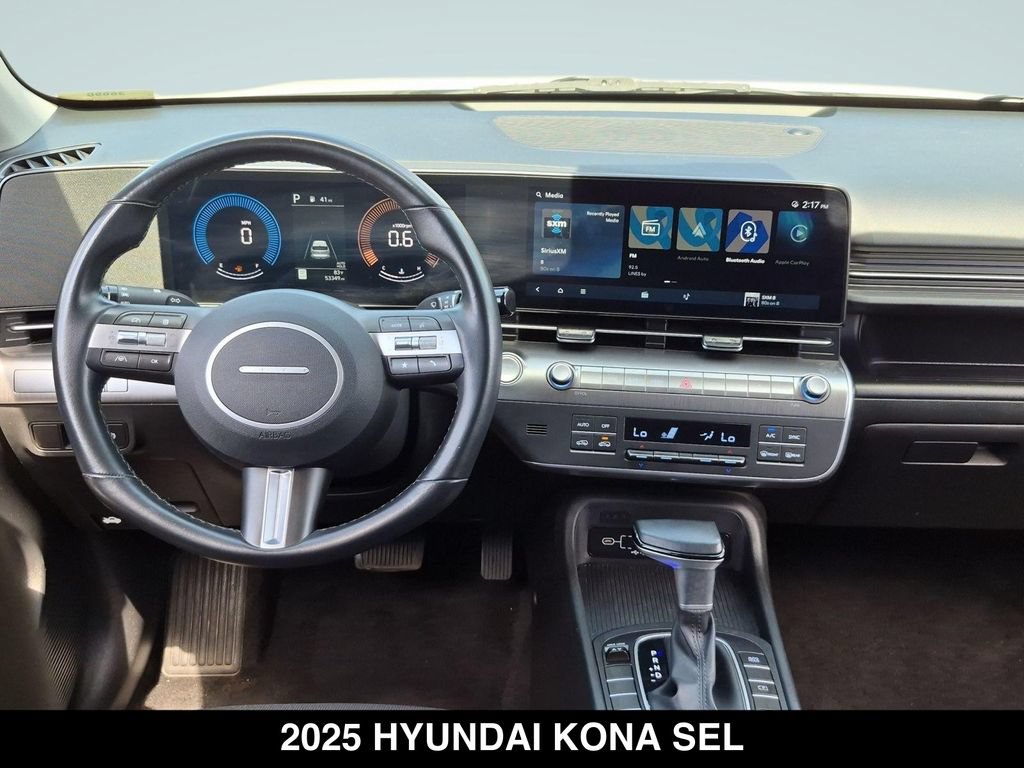 Used 2025 Hyundai Kona SEL FWD image 13