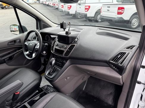 Used 2020 Ford Transit Connect XL image 21