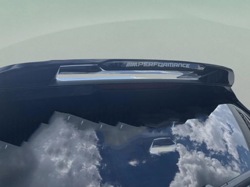 Used 2026 BMW X5 xDrive40i w/ M Sport Package image 35