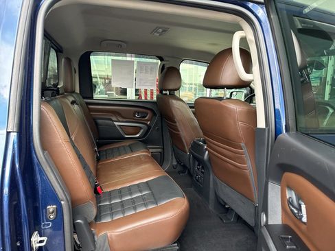 Used 2018 Nissan Titan Platinum Reserve image 22