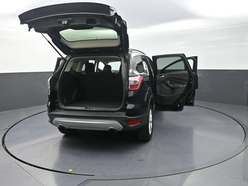 Used 2018 Ford Escape SE AWD/4WD image 34