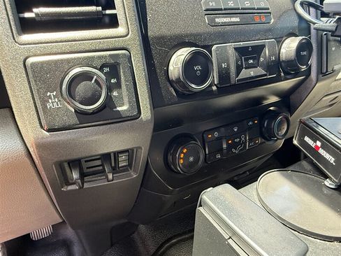 Used 2021 Ford F250 XL w/ Power Equipment Group AWD/4WD image 20