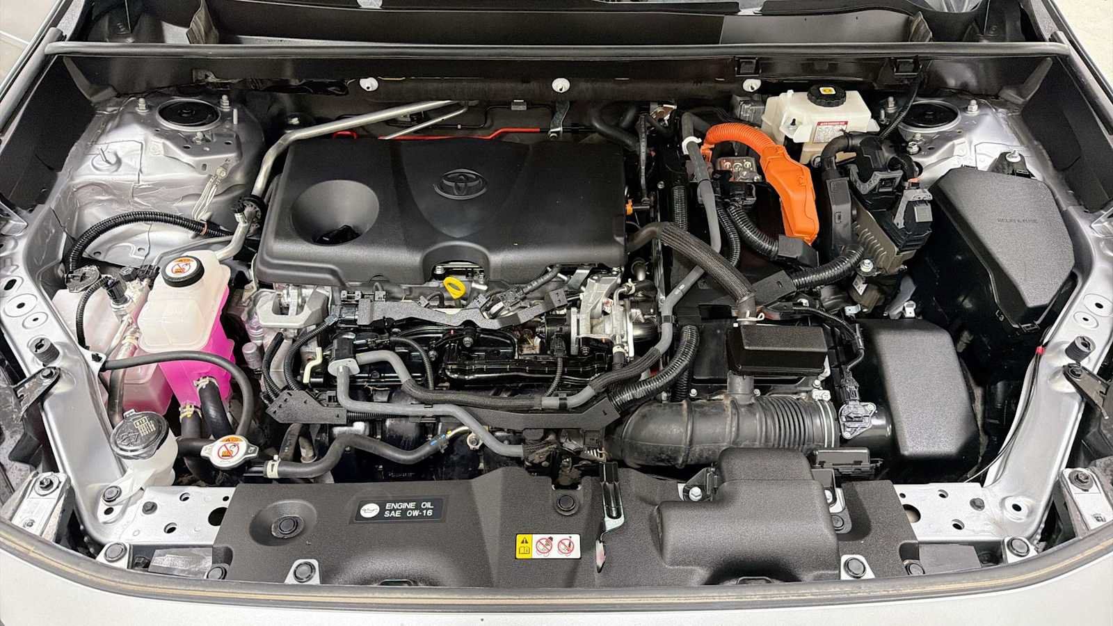 Certified 2021 Toyota RAV4 LE AWD/4WD image 29