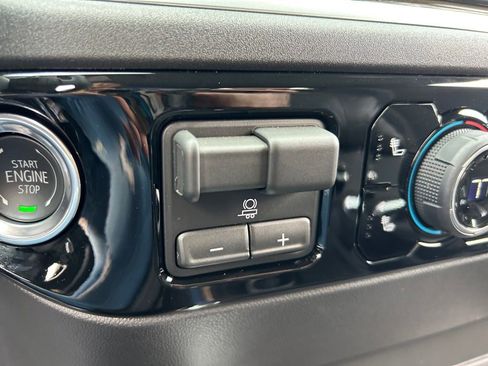 New 2026 Chevrolet Silverado 1500 LT Trail Boss w/ LPO, Dark Essentials Package image 31