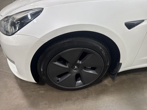 Used 2022 Tesla Model 3 Long Range AWD/4WD image 6