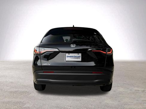 Used 2026 Honda HR-V LX image 8