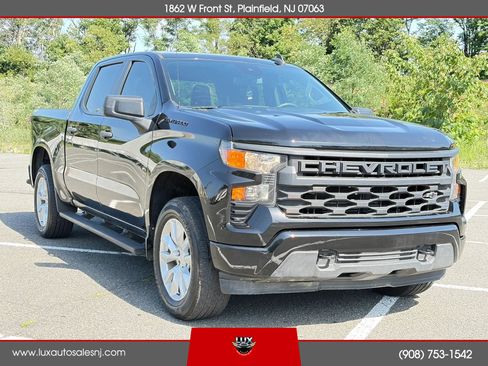 Used 2022 Chevrolet Silverado 1500 Custom RWD image 4