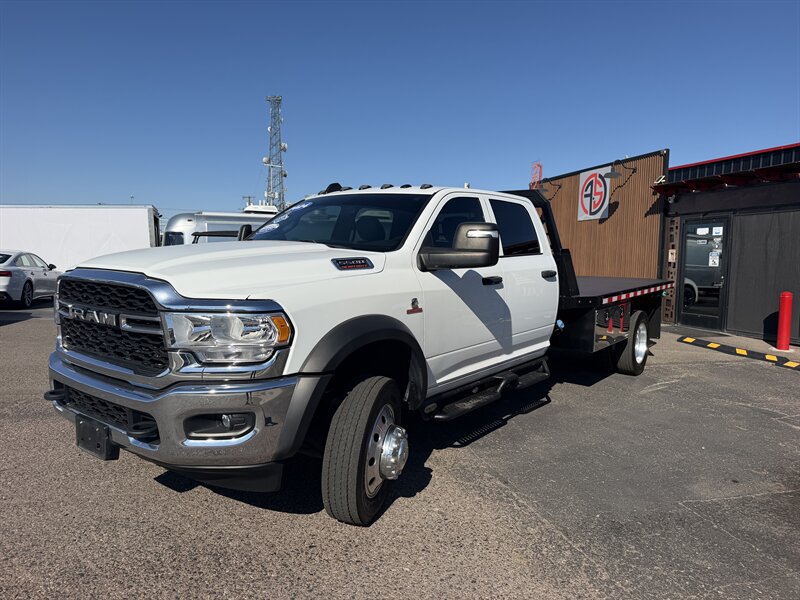 Used 2024 RAM 5500 Tradesman w/ Chrome Appearance Group RWD image 7