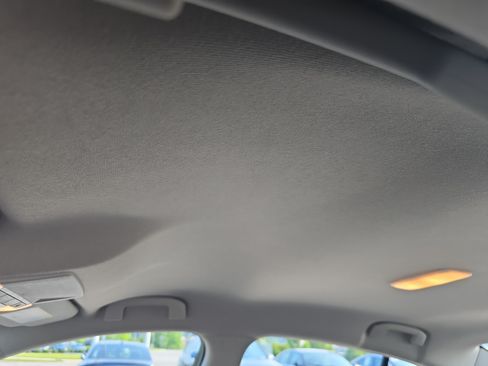Used 2025 Nissan Sentra SR FWD image 26