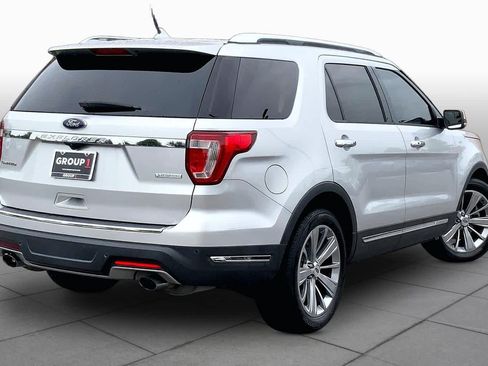 Used 2018 Ford Explorer Limited FWD image 13
