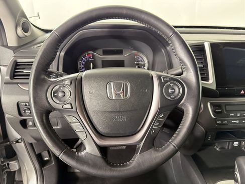 Certified 2018 Honda Ridgeline RTL-T image 20