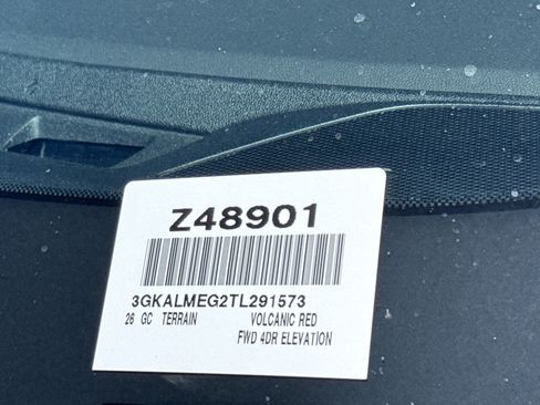 Used 2026 GMC Terrain Elevation w/ Elevation Premium Package FWD image 38