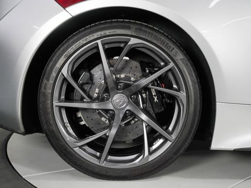 Used 2017 Acura NSX image 25