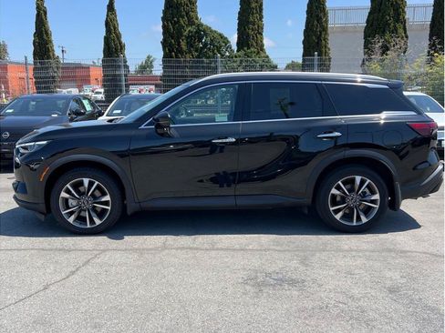 Used 2025 INFINITI QX60 Luxe FWD image 7