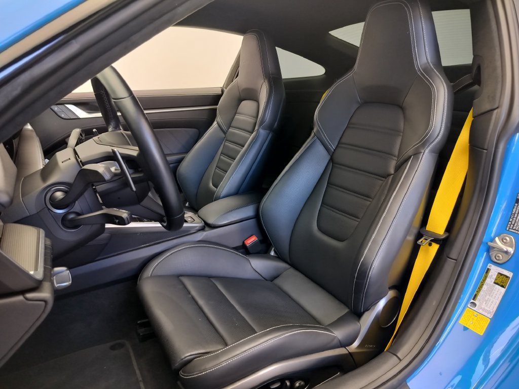 Used 2022 Porsche 911 Turbo S AWD/4WD image 5