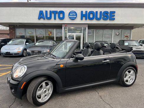 Used 2010 MINI Cooper Convertible FWD image 9