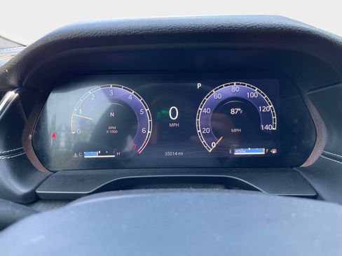 Used 2025 Jeep Grand Cherokee Altitude AWD/4WD image 24