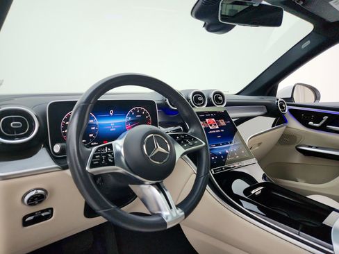 Certified 2025 Mercedes-Benz GLC 300 image 16
