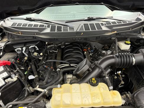 Used 2023 Ford F150 XLT AWD/4WD image 18